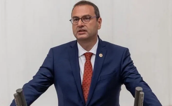 ‘Afet Döneminde Yapılacaklar Liyakatsiz Kadrolar Yüzünden Yapılamadı!’