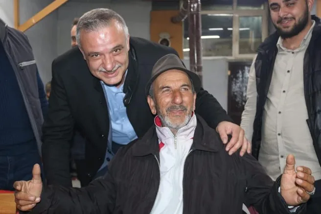 AK Parti’den Camikebir Mahallesi Ziyareti