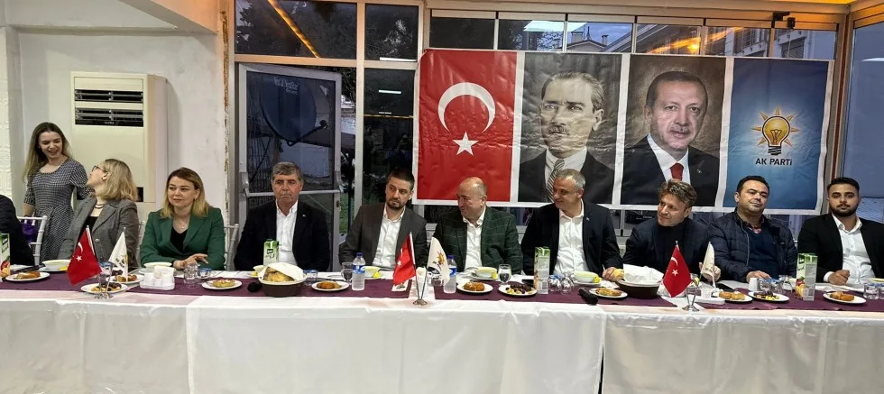 AK Parti’den İftar Programı