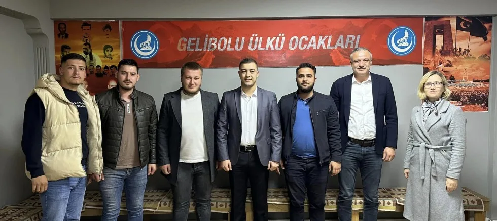 AK Parti’den Ülkü Ocakları’na Ziyaret