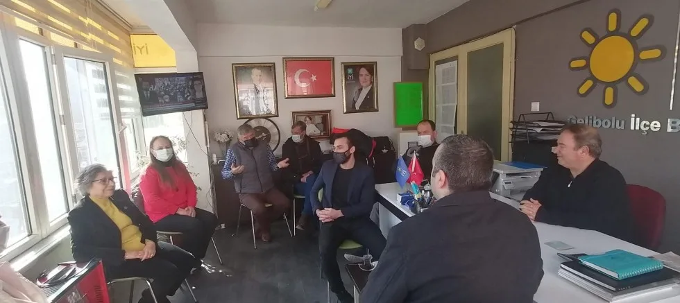 Amerikan Kültür Koleji’nden İyi Parti ve CHP’ye Ziyaret