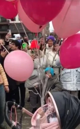 Balonlar Merve Bebek İçin Uçtu
