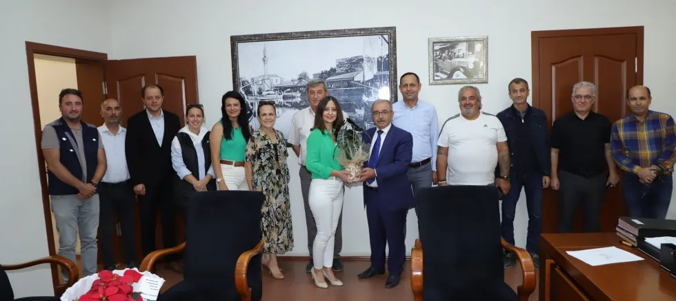 Başkan Özacar’a Mimarlar Günü Kutlaması
