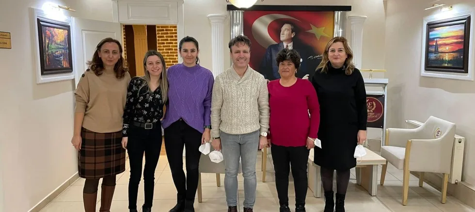Başkan Soyuak’tan Kadın Personele Kutlama