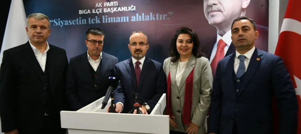 ‘Başörtüsü Konusunda CHP Net Özür Dilemelidir’