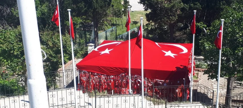 Bayraklı Baba Yaz Sezonuna Hazırlandı