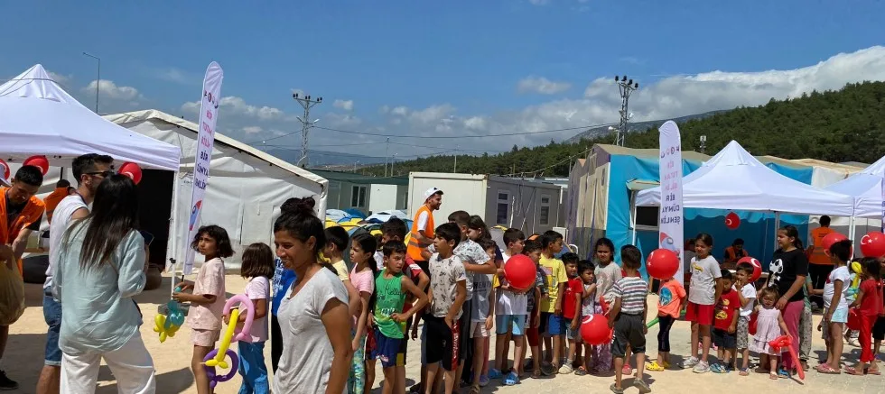 Bir Tutam Bilim Bir Dünya Şenlik Projesi Başarıyla Tamamlandı