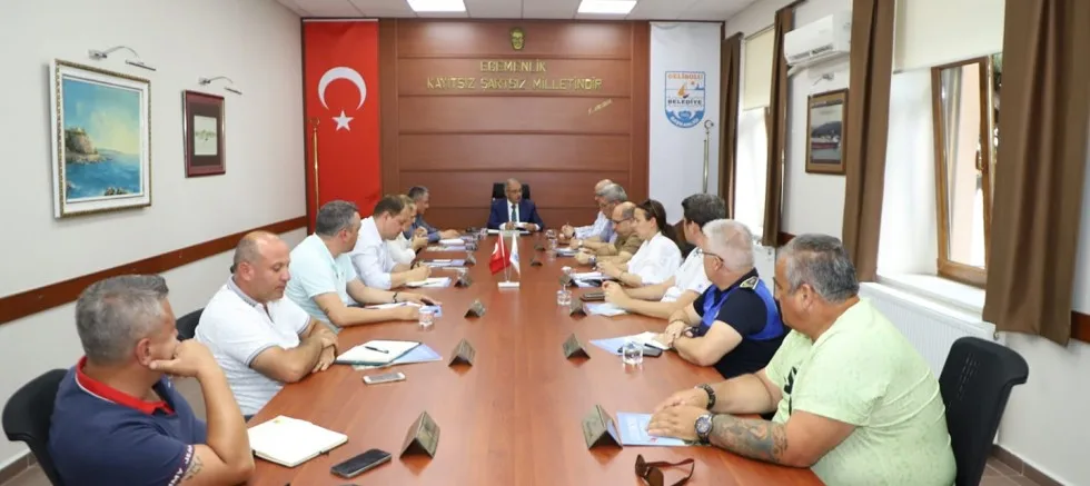 Birim Amirleriyle Haftalık Toplantı Yapıldı
