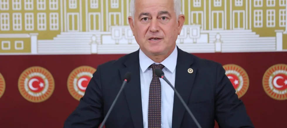 ‘Çanakkale’nin Önceliği Hükümet Konağı Değil’