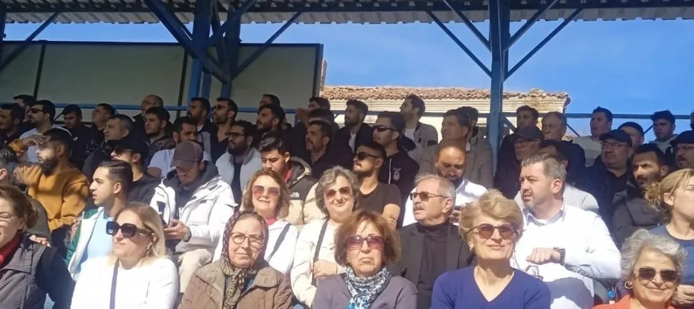 CHP’den Aydoğanspor’a Destek