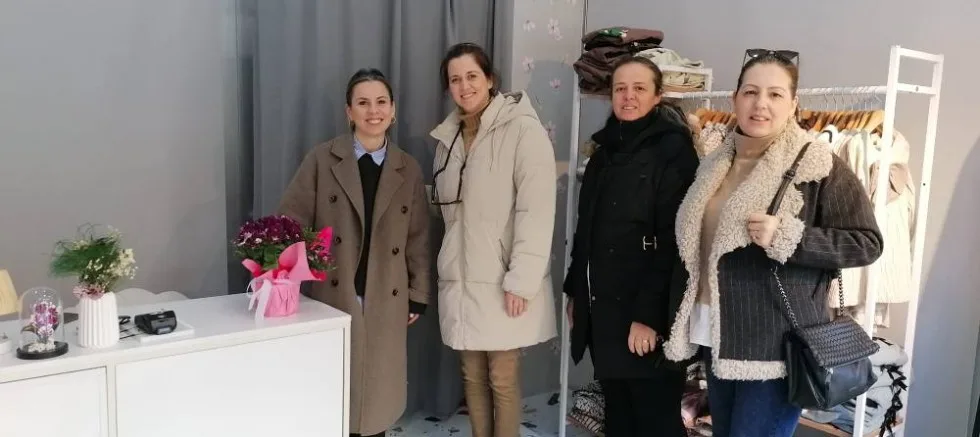 CHP Kadın Kollarından Vatandaşlara Ziyaret