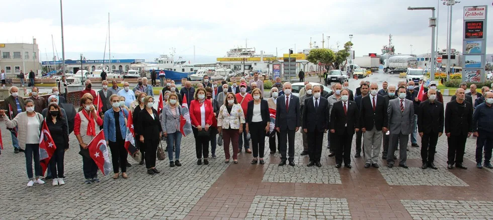 CHP'nin Kuruluşunun 98.Yıldönümü Törenle Kutlandı