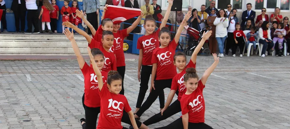 Gazi Süleyman Paşa İlkokulu’nda Cumhuriyet Coşkusu