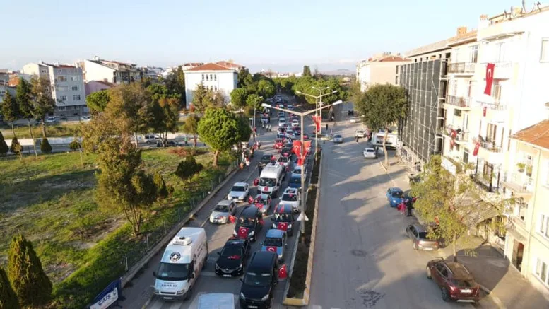 GELİBOLU’DA CUMHURİYET BAYRAMI KONVOYU