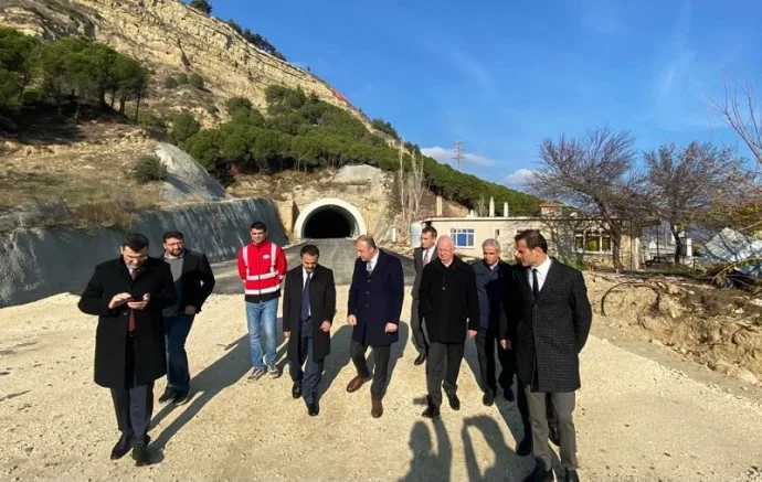 Gelibolu-Eceabat Tünellerinde Çalışmalar Bitmek Üzere