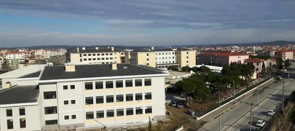 Gelibolu Mehmet Akif Ersoy Mesleki  ve Teknik Anadolu Lisesi eğitim  vermeye başladı