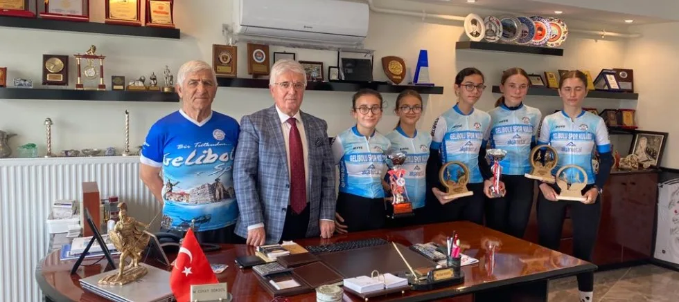 Geliboluspor Triatlon Takımından Vefa Örneği
