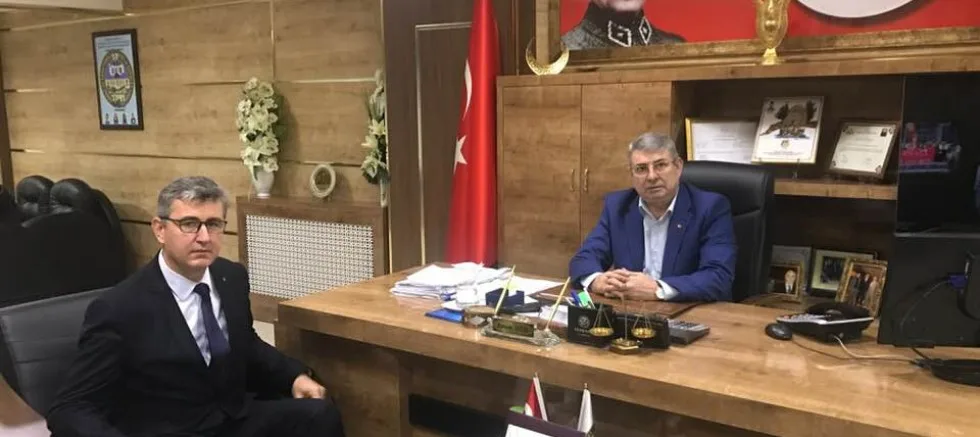 HALK BANK MÜDÜRÜ ZEHiR’DEN  KEFALET KOOPERATiFi BAŞKANI SELVi’YE VEDA ZiYARETi