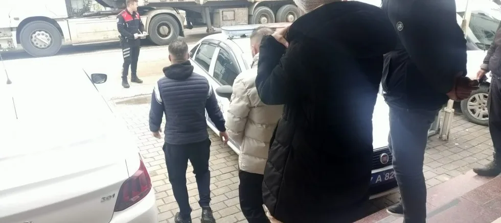 İlçemizde 5 Yabancı Uyruklu Şahıs Yakalandı