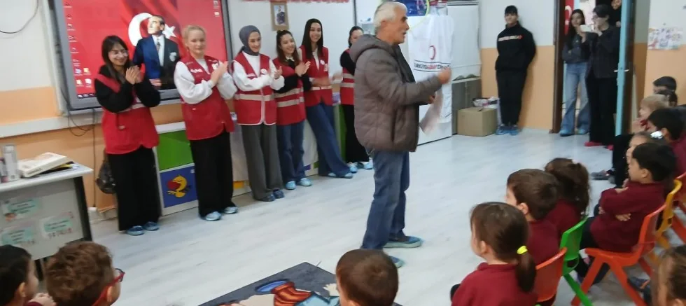 Kızılay Haftası’nda Anaokullarına Ziyaret