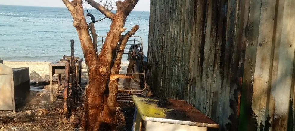 KÖMÜR LİMANINDA KONTEYNER YANGINI