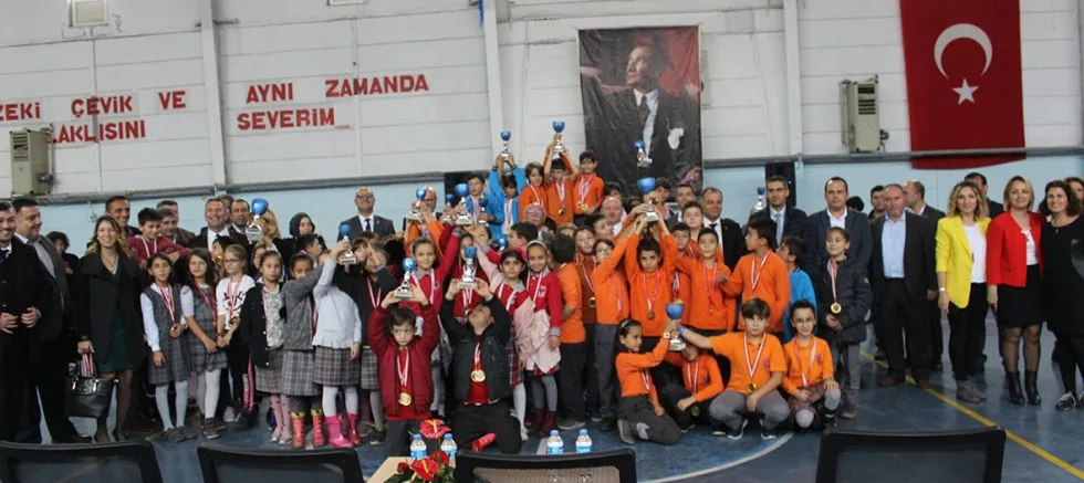 Kurtuluş Kupası Ödül Töreni Gerçekleştirildi
