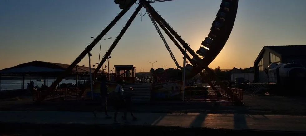 Lunapark Hizmete Açıldı