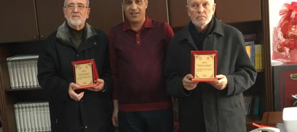Müftü Özler’den Hayırseverlere Teşekkür Plaketi