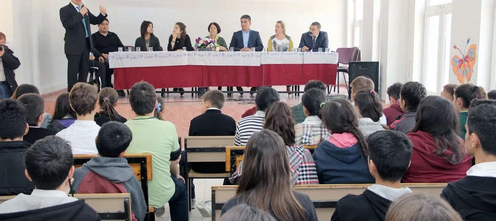 ÖĞRENCİLERE MESLEK TANITIM SEMİNERİ