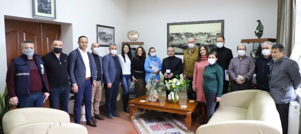 Personelden Başkan Özacar'a Doğum Günü Kutlaması