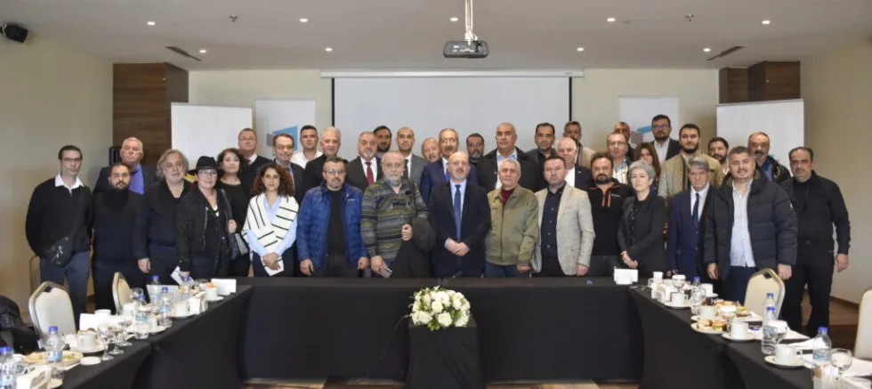 ‘Şablon Gazetecilik Yapılırsa Şablon İlanlar Gelir!’