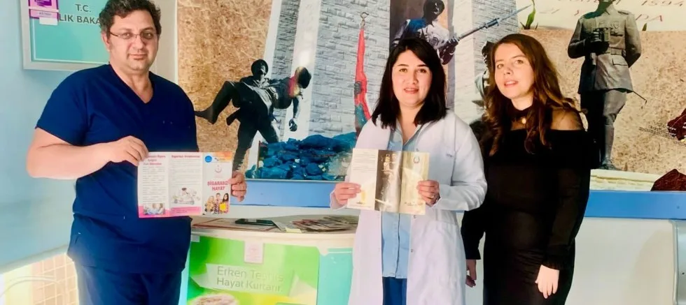 Sigarayı Bırakma Günü Nedeniyle Broşür Dağıtıldı