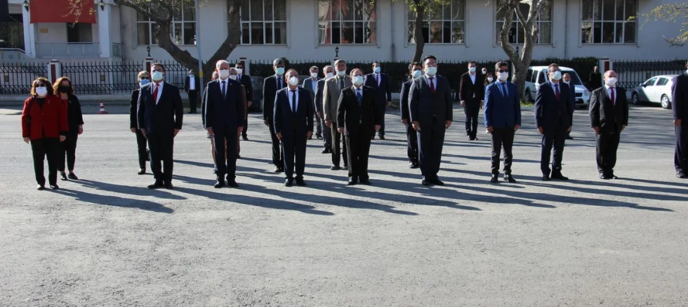 Sosyal Mesafeli 23 Nisan Kutlaması
