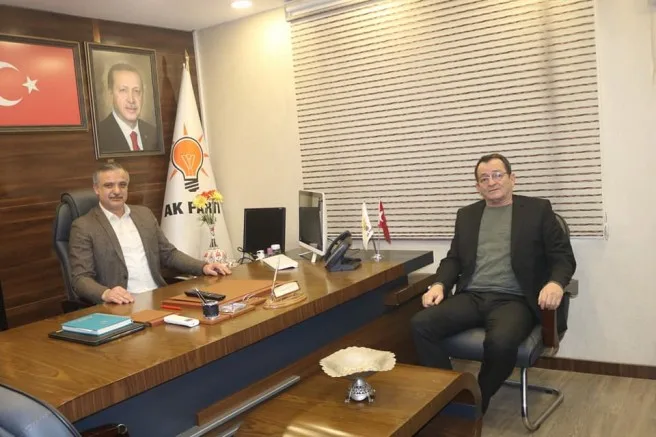Tamer Altunay'dan AK Partiye Ziyaret