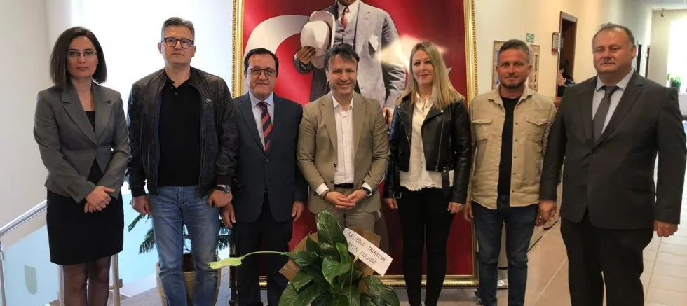 Triatlon Spor Kulübünden Başkan Soyuak’a Ziyaret